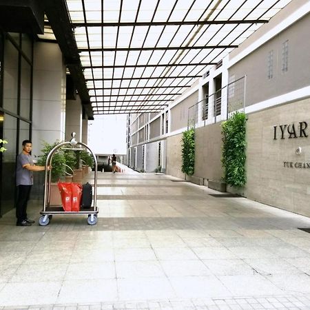Iyarin@Tuk Chang Ratchayothin Hotel Bangkok Extérieur photo