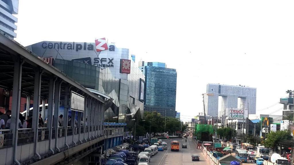 Iyarin@Tuk Chang Ratchayothin Hotel Bangkok Extérieur photo