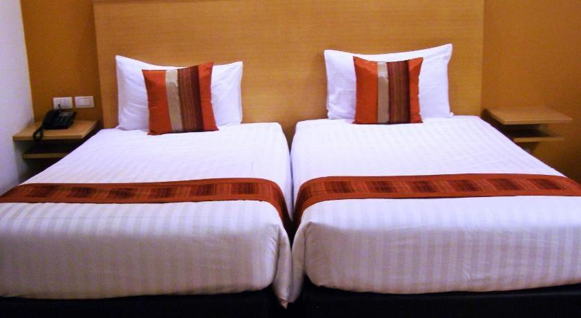 Iyarin@Tuk Chang Ratchayothin Hotel Bangkok Extérieur photo